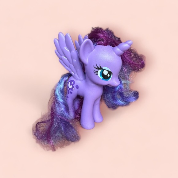 2010 My Little Pony Twilight Sparkle Purple Pegasus Moon and Clouds - Picture 1 of 1